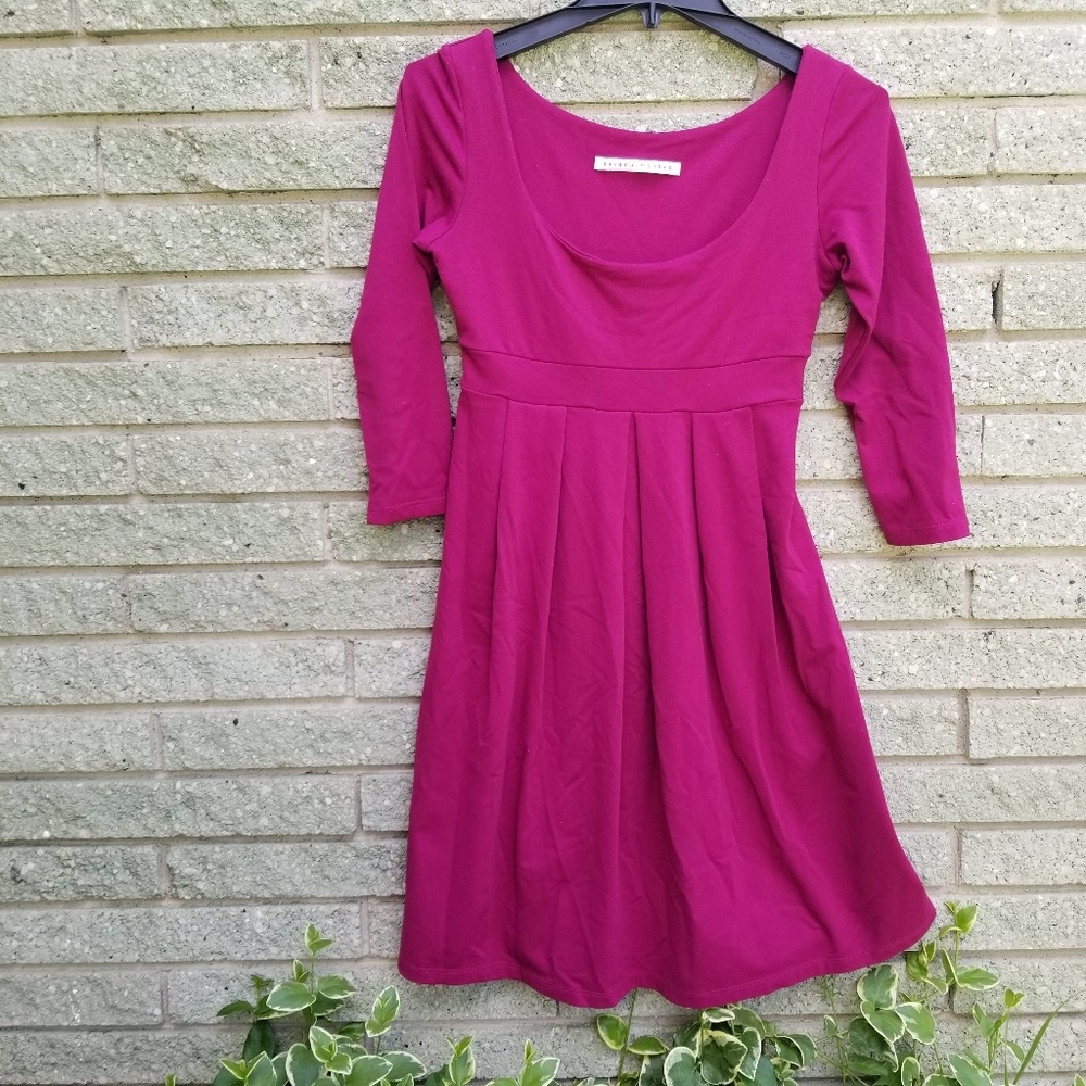 Susana monaco sm scoop neck empire waist